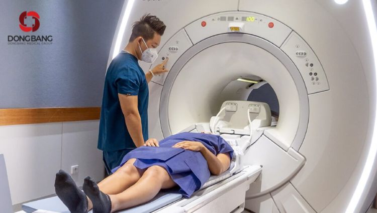 Phân tích mỡ cơ thể bằng máy quét MRI